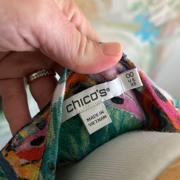 Chico's Linen Fringe Elbow Sleeve Tropical Banana Print Tee Top 00 xs - Picture 11 of 16